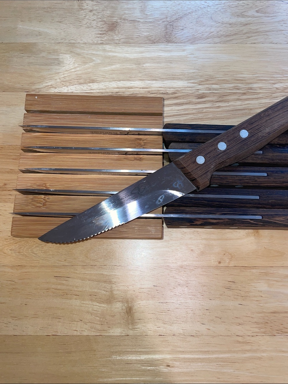 Presidents Choice Steakhouse Steak Knives - used 3 times
